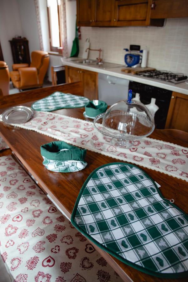 B&B Nonna Bi Serravalle Scrivia Luaran gambar