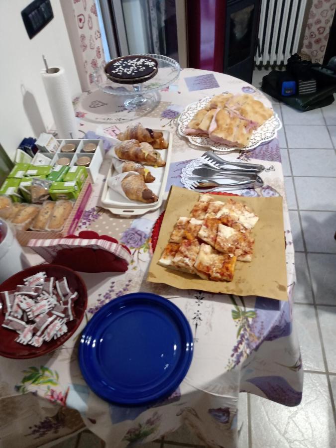 B&B Nonna Bi Serravalle Scrivia Luaran gambar